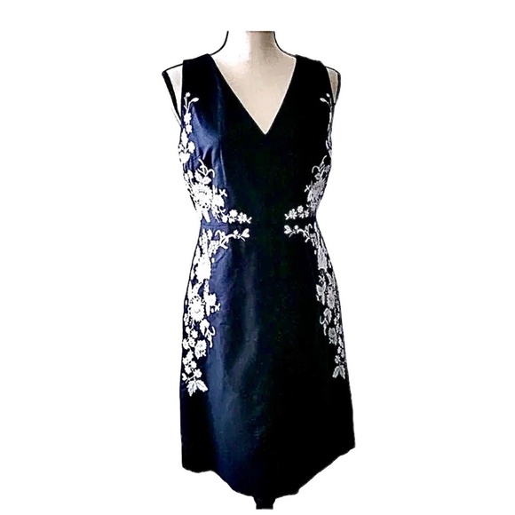 LOFT Dresses & Skirts - 🌈2/$30 Loft Black and White Embroidered Floral Sheath Dress